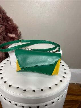 ISADORA Green and Yellow Leather Crossbody Clutch